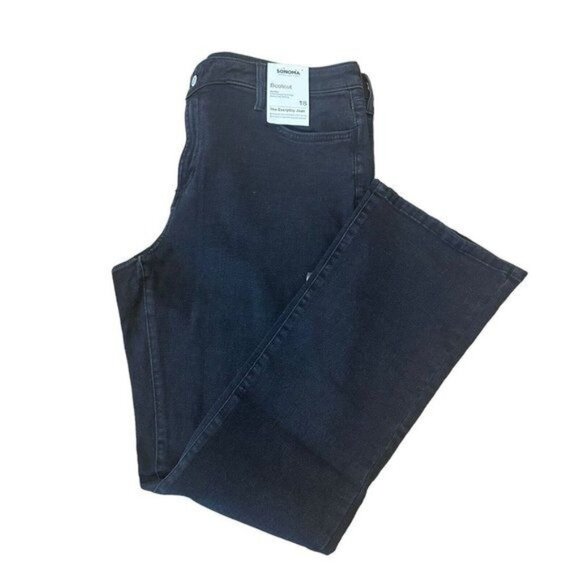 Sonoma Women’s Bootcut Leg Denim Jeans Size 18R Black Charcoal Stretch Mid Rise - Picture 9 of 10